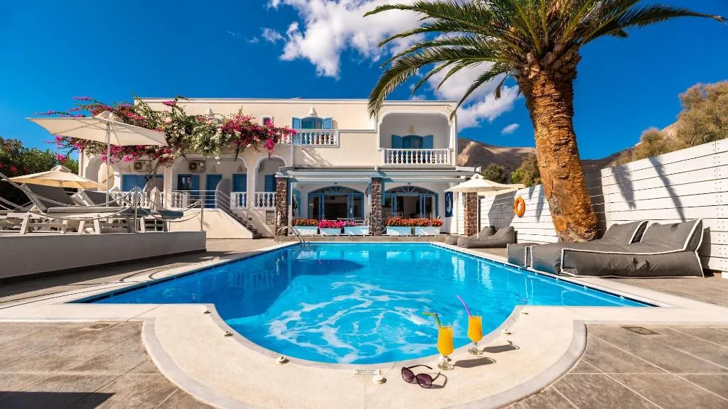 Sports and Entertainment, Stelios Place, Santorini