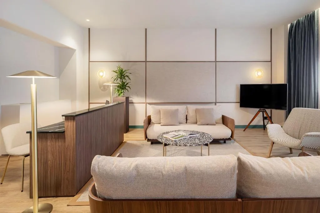 SUITE STANDARD Room, Melia Milano, Milan