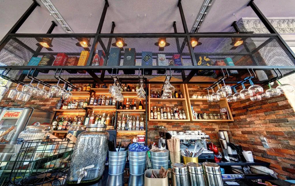 Bar, Avenue, Bourgas