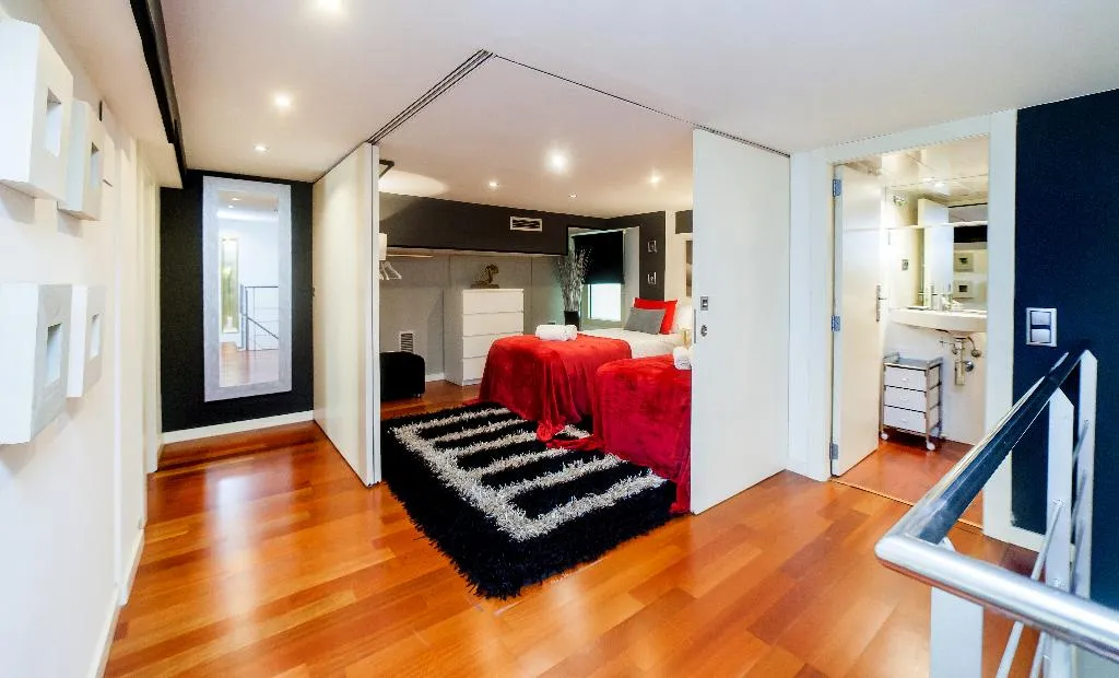 APARTMENT DUPLEX Room, Victoria City Center, Barcelona