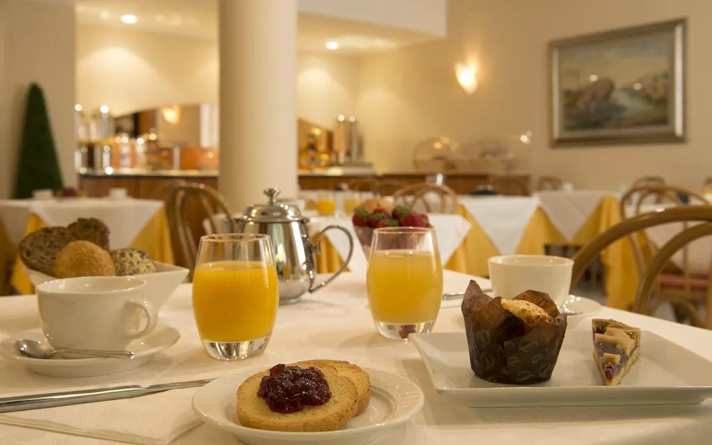 Restaurant, Fenice Hotel Milan, Milan