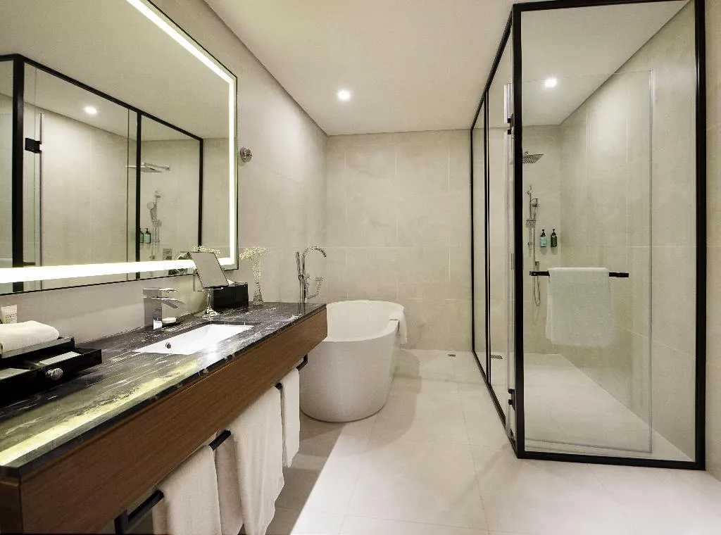 DOUBLE KING SIZE BED Room, Asiana Grand Hotel, Dubai