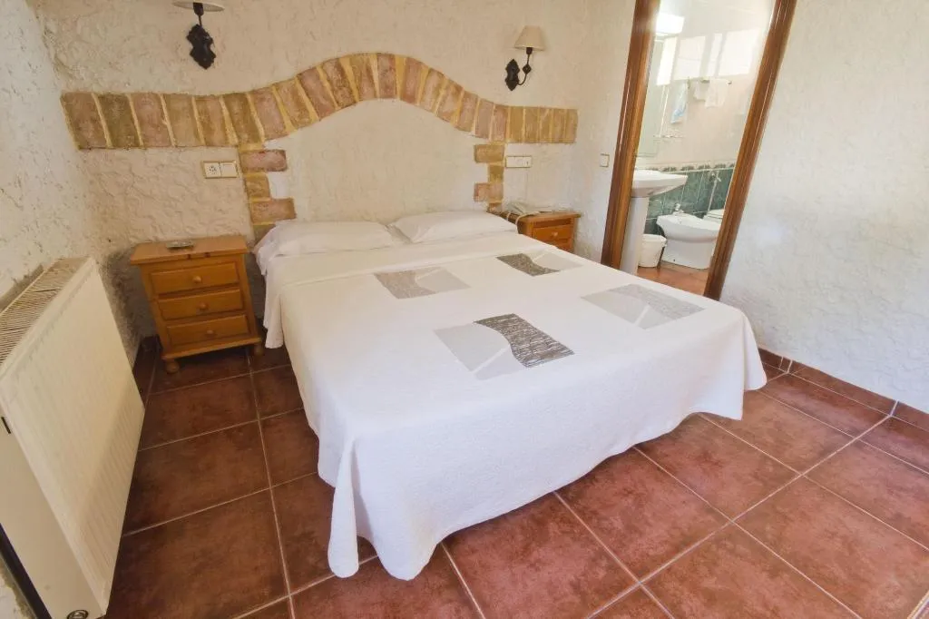 DOUBLE STANDARD Room, Hostal Nueva Andalucía, Andalucia