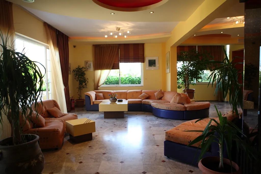 Lobby, Pantheon - Crete, Crete