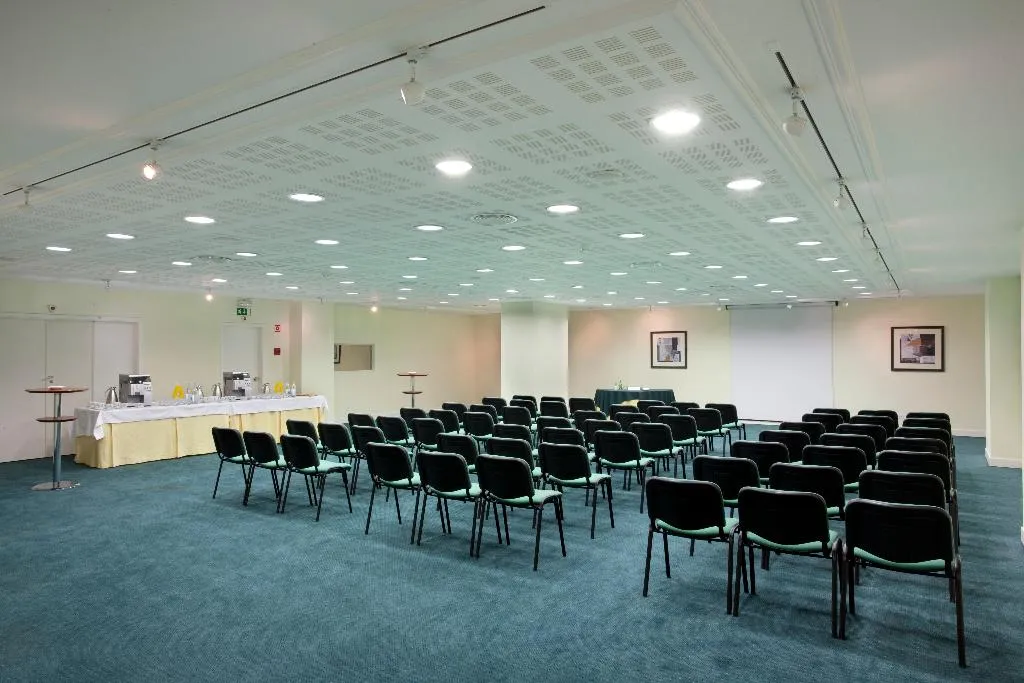 Conferences, Holiday Inn Lisboa, Lisbon