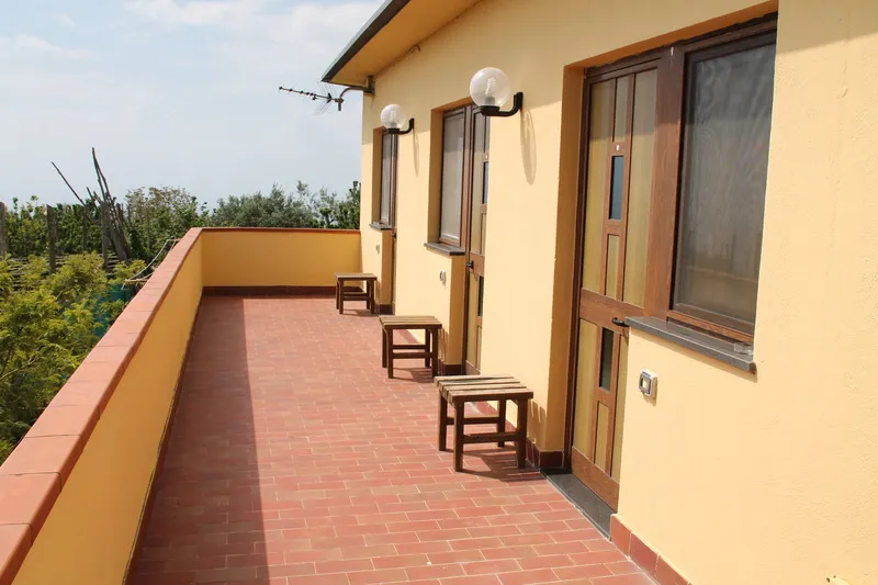 Terrace, Agriturismo Piccolo Paradiso, Naples