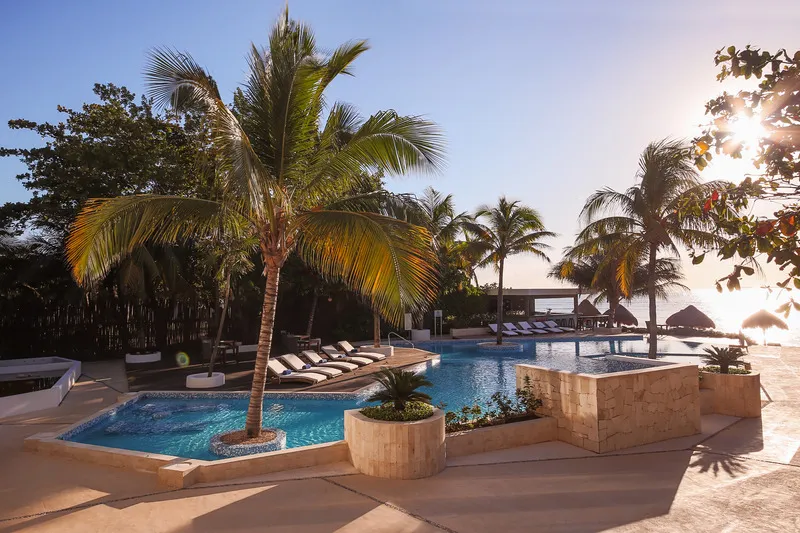 Pool, Le Reve by MIJ Beachfront Hotel, Playa Del Carmen