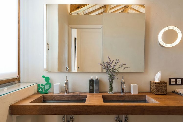 Monaci delle Terre Nere, Palermo