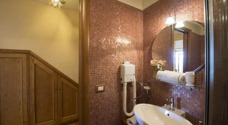 QUADRUPLE STANDARD Room, Lubra Casa Relax, Naples