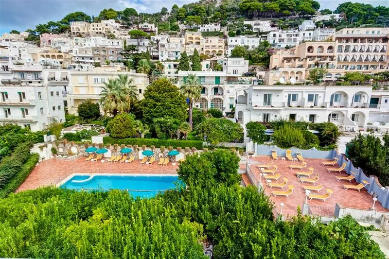 Pool, Hotel Syrene Capri, Naples