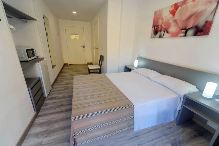 Hostal Anna Benidorm, Costa Blanca