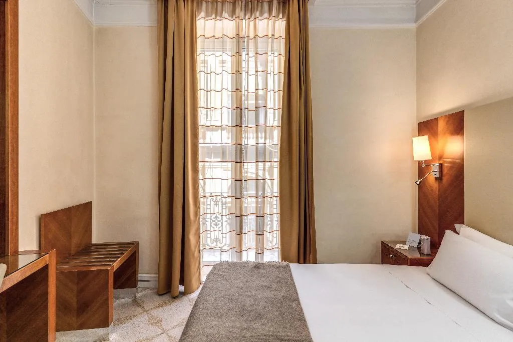 DOUBLE ANNEX Room, Sonya, Rome