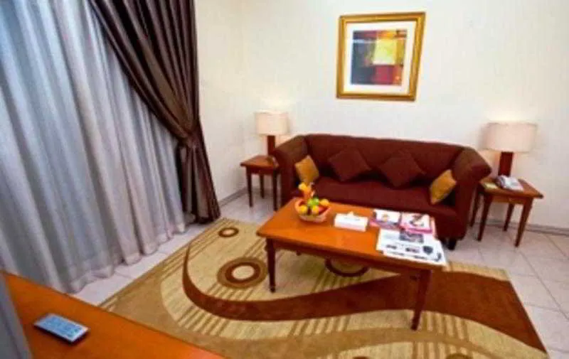 Room, Icon Hotel Apartments, Dubai