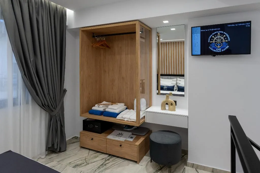 SUITE CLASSIC Room, Captain Napoleon Paterakis CNP Luxurious Suites, Crete