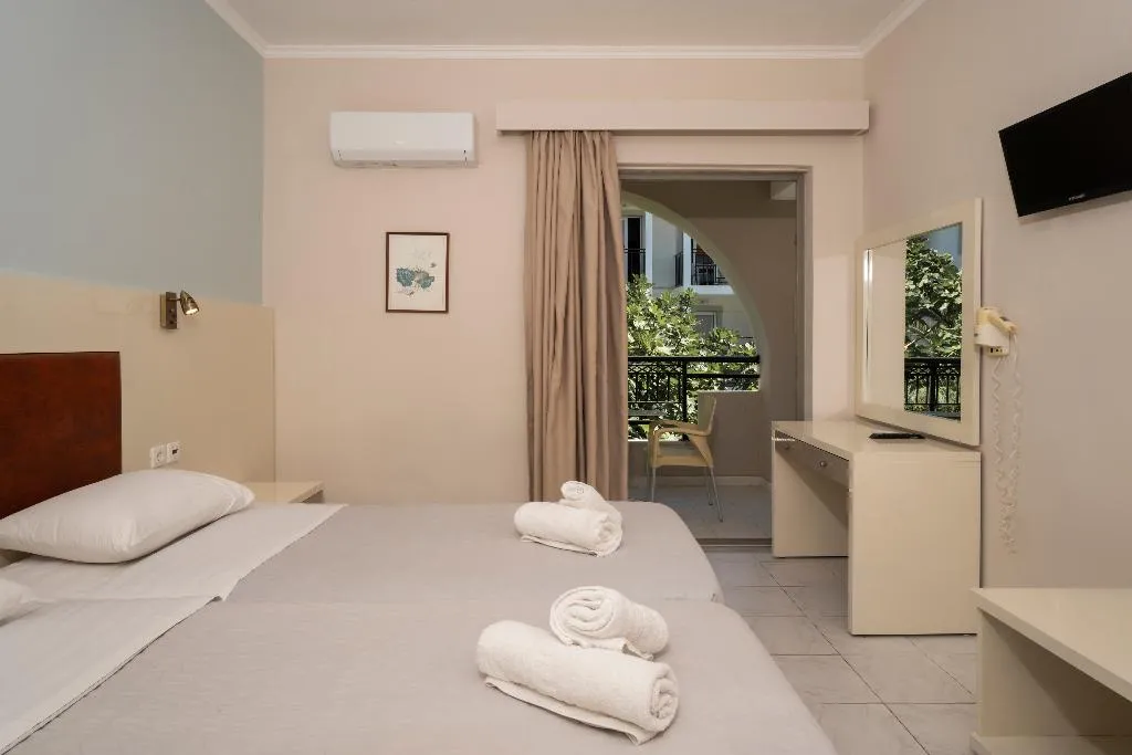 STUDIO CAPACITY 3 Room, Karras Livin, Zante