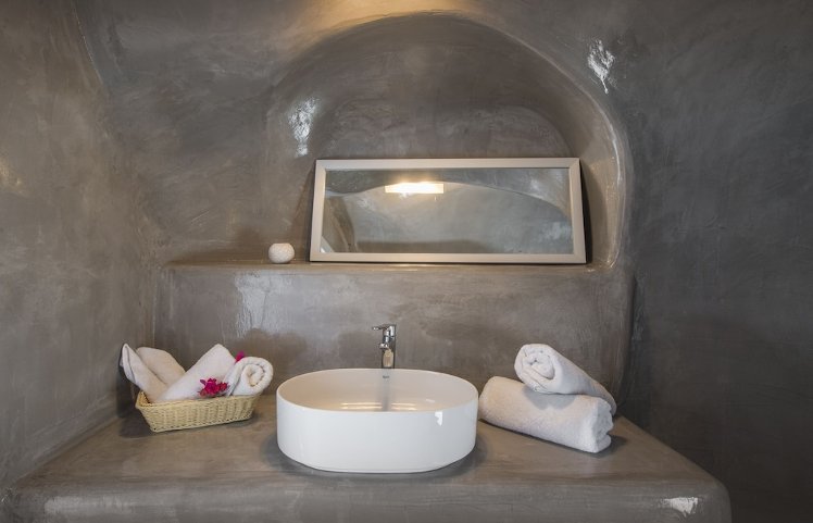 Aqua Serenity Santorini Luxury Suites, Santorini