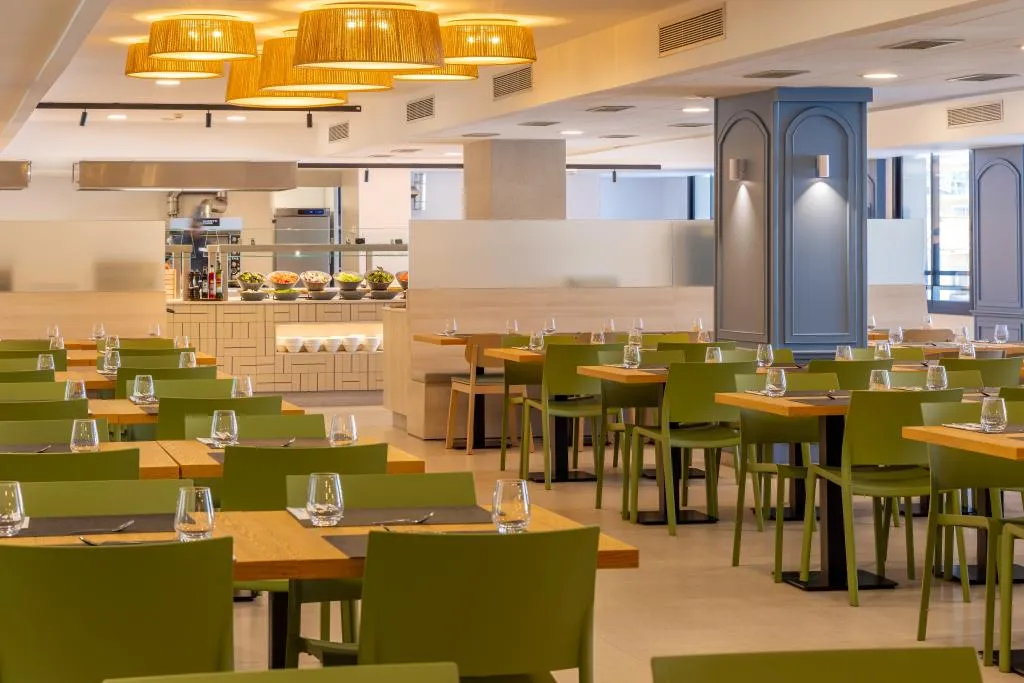 Restaurant, htop Jadhe, Costa Brava
