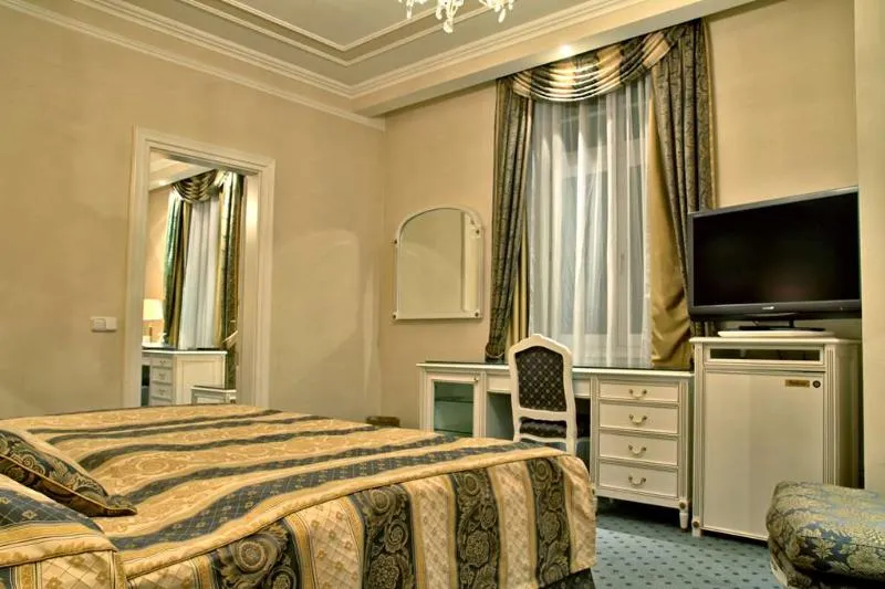 Double or Twin STANDARD Room, Hotel Esplanade Spa & Golf Resort, Prague