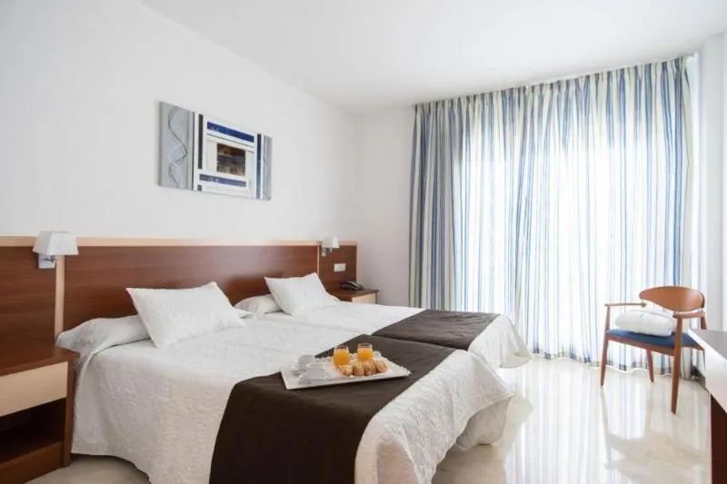 Double or Twin STANDARD Room, Hotel Sun Palace Albir & Spa, Costa Blanca