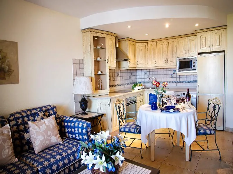 APARTMENT DELUXE ONE BEDROOM Room, Fairways Club, Tenerife