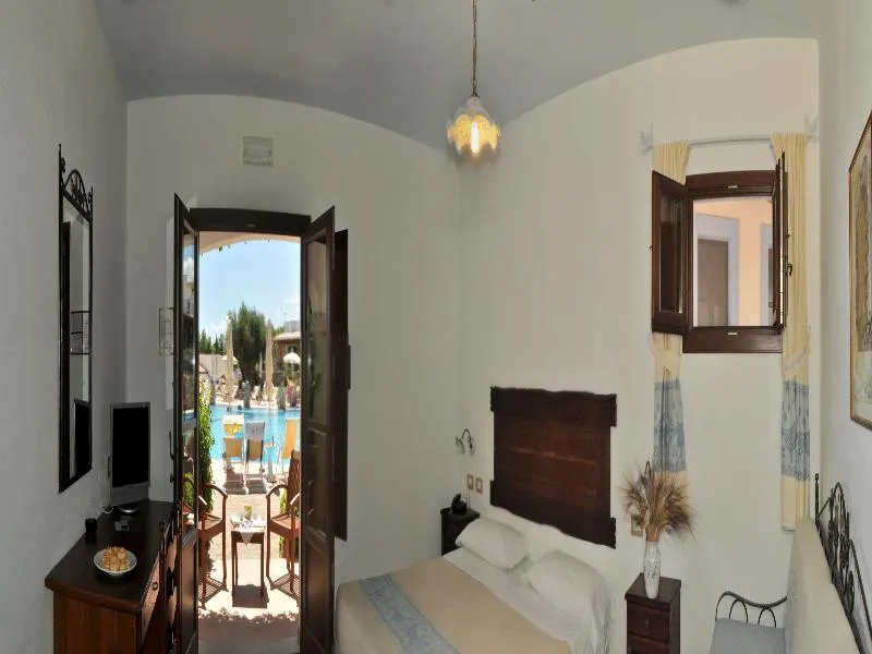 Room, Nuraghe Arvu, Olbia