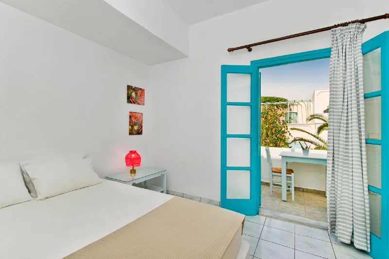 Room, Nissia Apartments, Santorini
