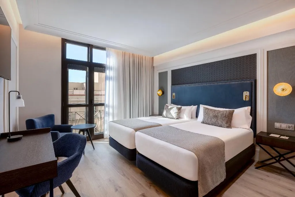 Double or Twin PREMIUM Room, Catalonia Plaza Cataluña, Barcelona