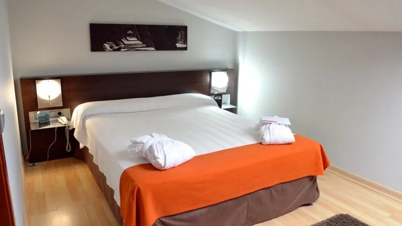 DOUBLE STANDARD Room, Atenea Rekord Suites, Barcelona