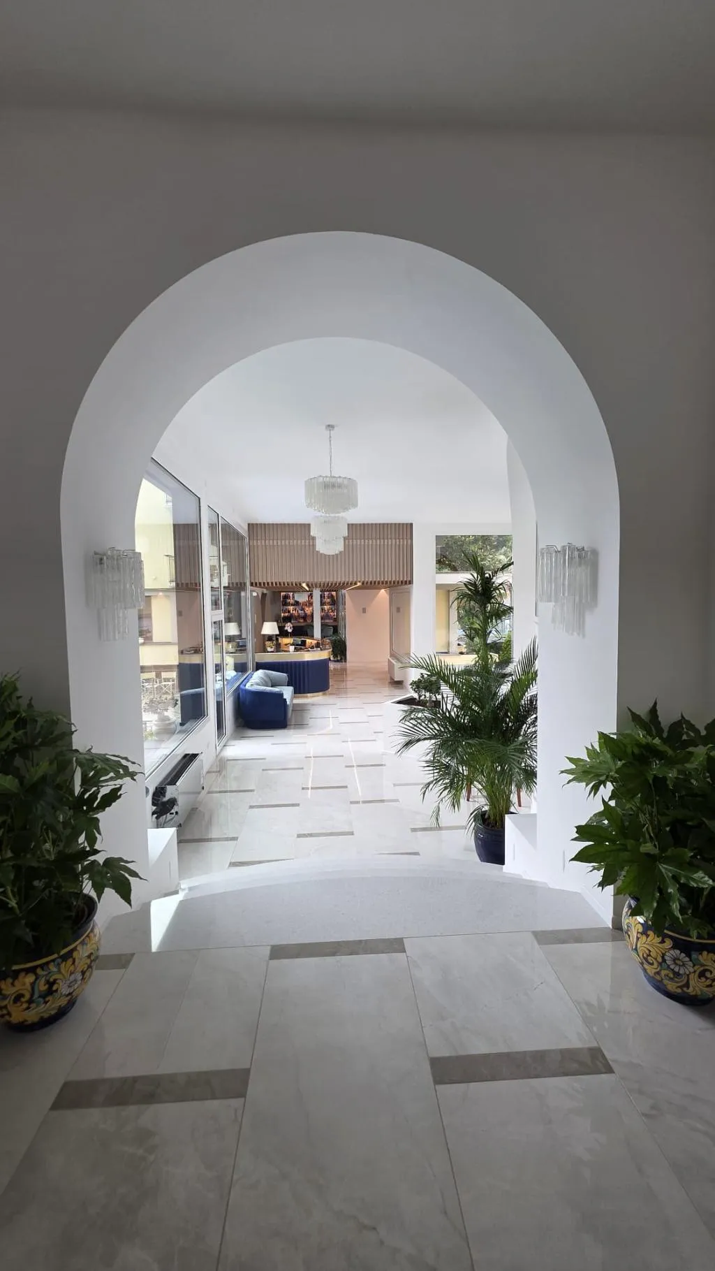 Lobby, Hotel San Pietro, Naples
