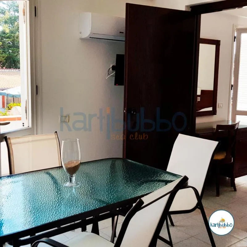 APARTMENT CAPACITY 6 Room, Kartibubbo Beach Resort, Palermo