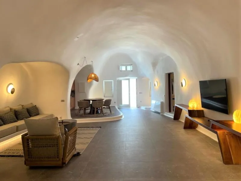 SUITE WITH VIEWS Room, Victoria Caves, Santorini
