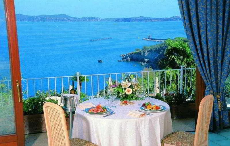 Terrace, Hotel Le Querce Terme & Spa, Naples