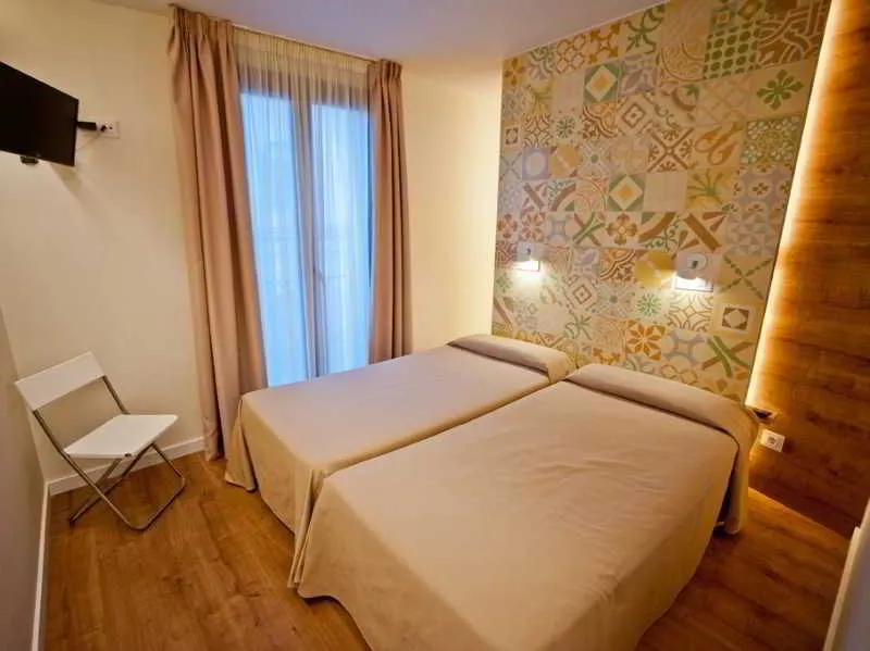Room, Hostal Mare Nostrum, Barcelona