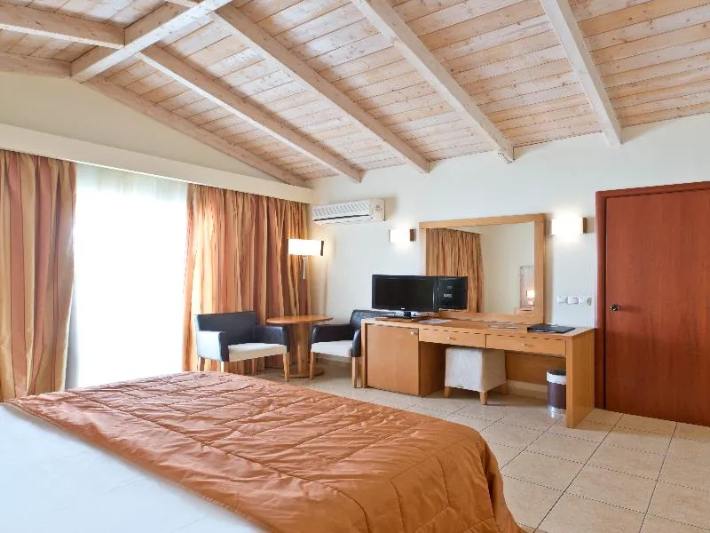 Double or Twin EXECUTIVE Room, Galaxy Beach Resort BW Premier Collection, Zante