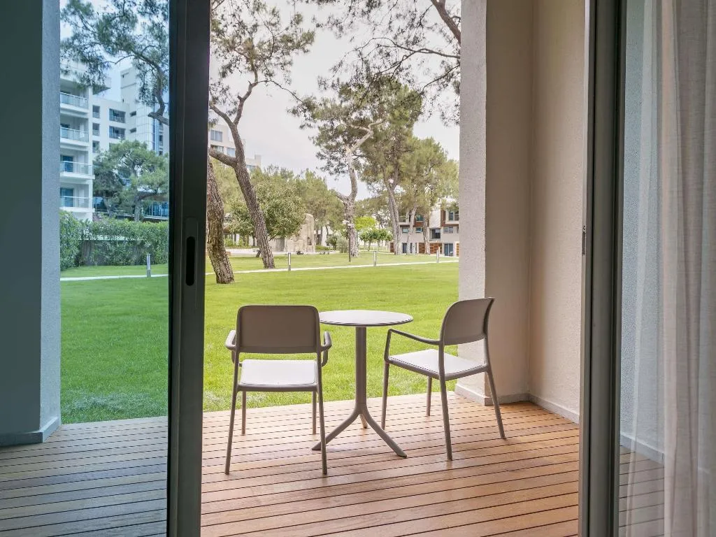 SUITE STANDARD Room, Rixos Sungate Land of Legend Theme Park FreeAcces, Antalya
