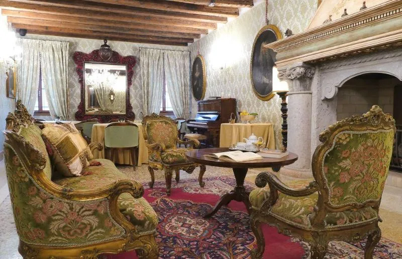 Lobby, Relais Alberti, Venice