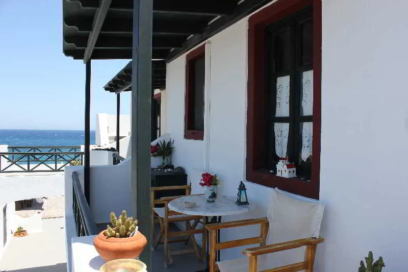 Terrace, Vrachia Studios & Apartments, Santorini
