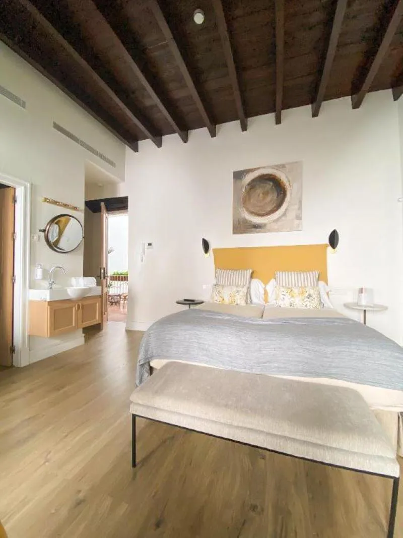 APARTMENT STANDARD Room, Honest Sevilla, Seville