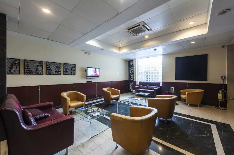 Lobby, Millennium Gold, Naples