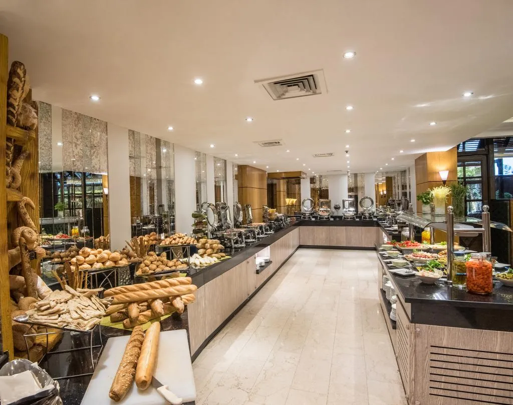 Restaurant, Sonesta Hotel Tower & Casino Cairo, Cairo