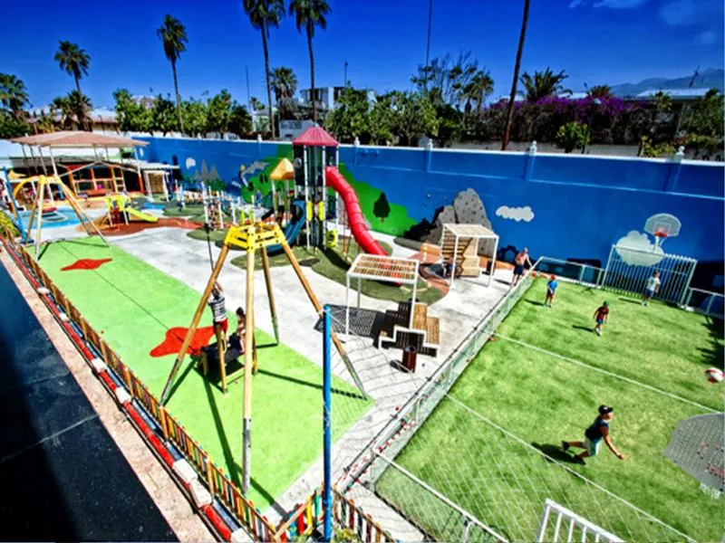 Sports and Entertainment, Spring Hotel Bitacora, Tenerife