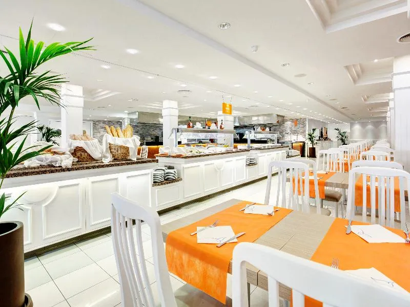 Restaurant, Grupotel Mar de Menorca, Menorca