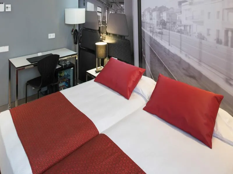 DOUBLE SINGLE USE STANDARD Room, Catalonia Avinyo, Barcelona