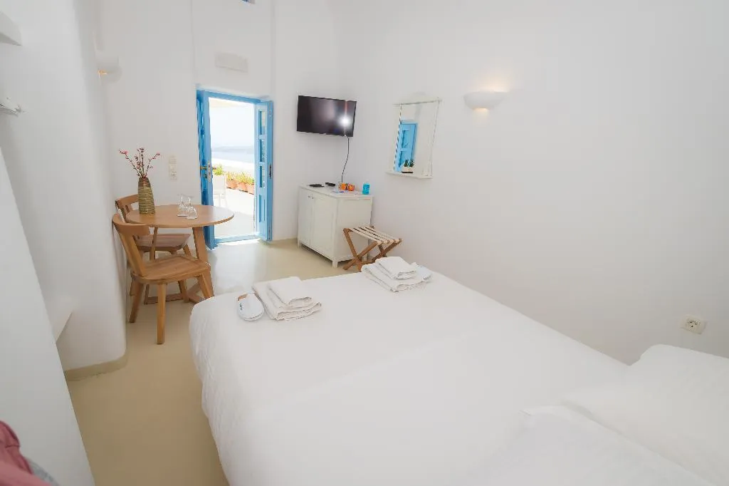 DOUBLE SEA VIEW Room, Pantelia Suites, Santorini