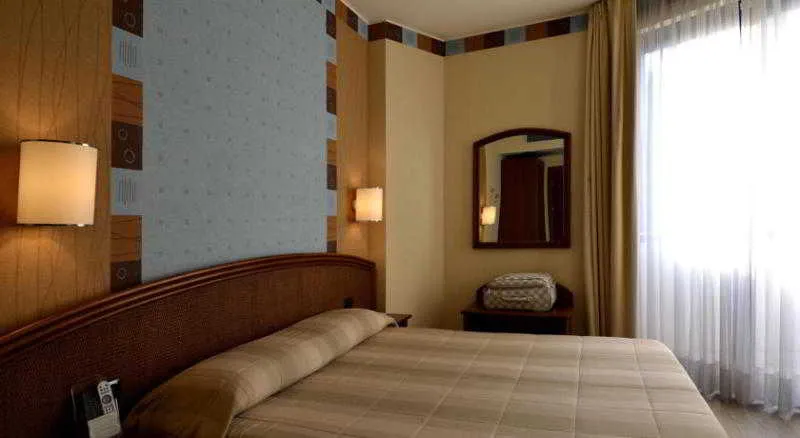 Room, Welcome Hotel, Milan