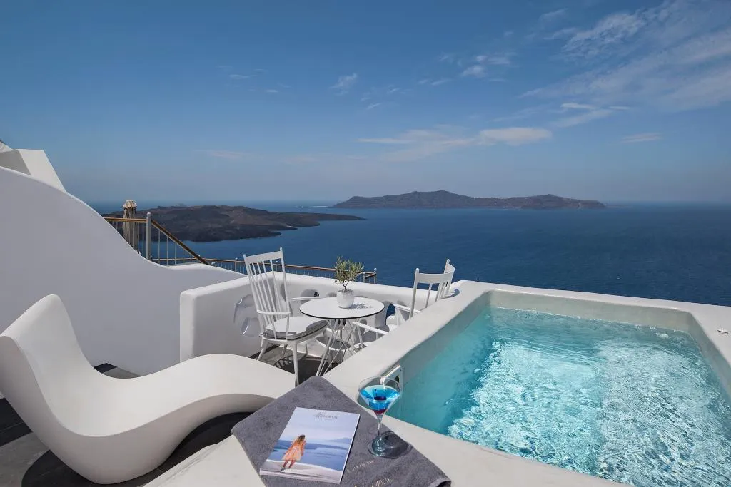 SUITE SEA VIEW HONEYMOON Room, Athina Luxury Suites, Santorini