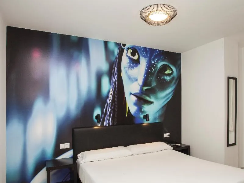 DOUBLE WITH DOUBLE BED Room, Casual Del Cine Valencia, Valencia