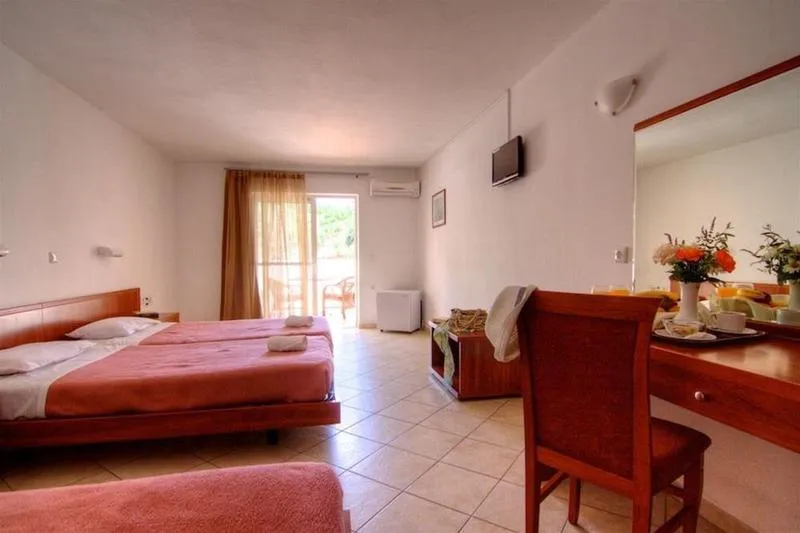 Room, Xidas Garden, Crete