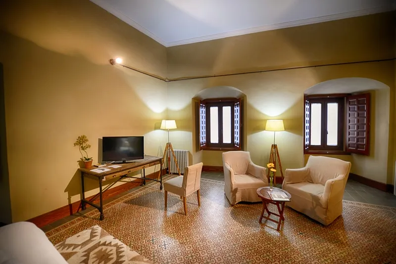 SUITE STANDARD Room, Palacio Carvajal Giron, Madrid