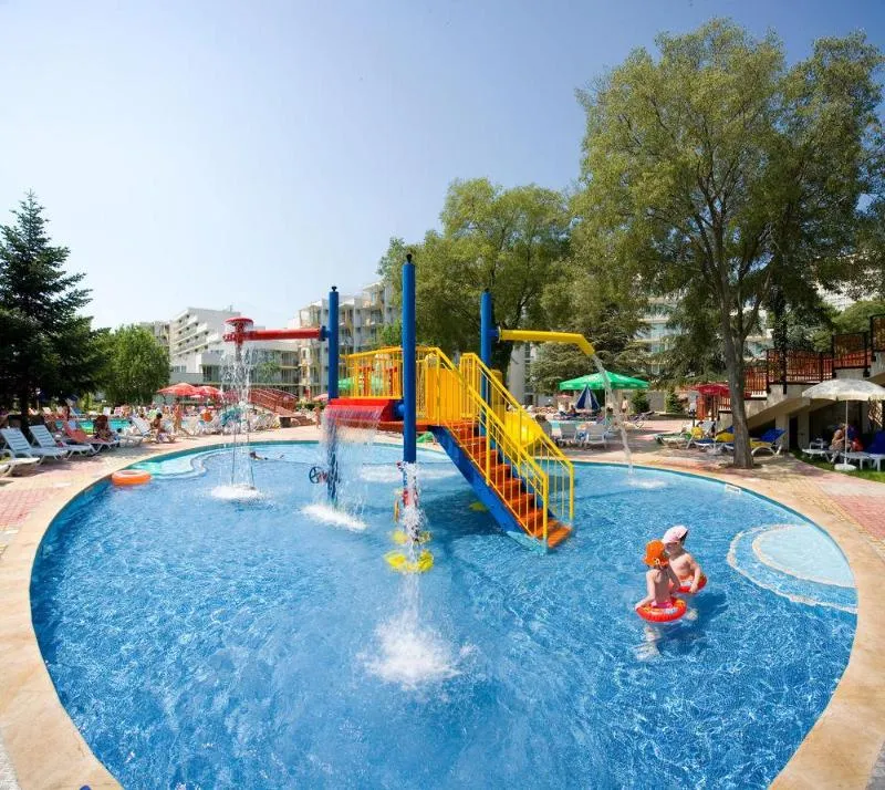Pool, Laguna Mare, Varna